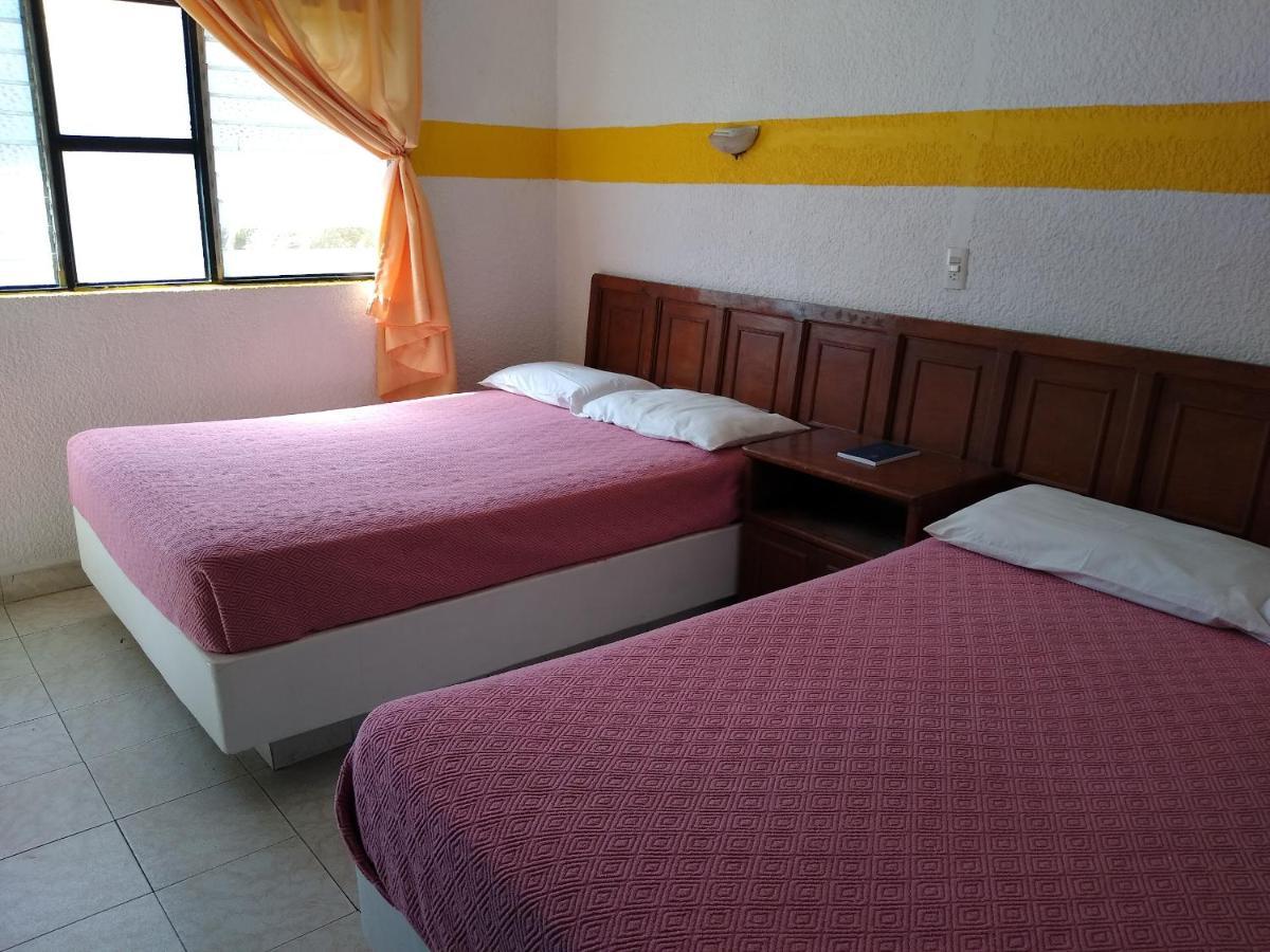 Real Jojutla Hotel 3*
