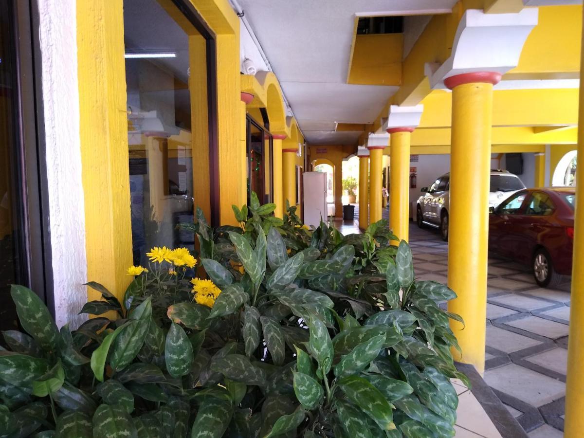 Hotel Real Jojutla 3*